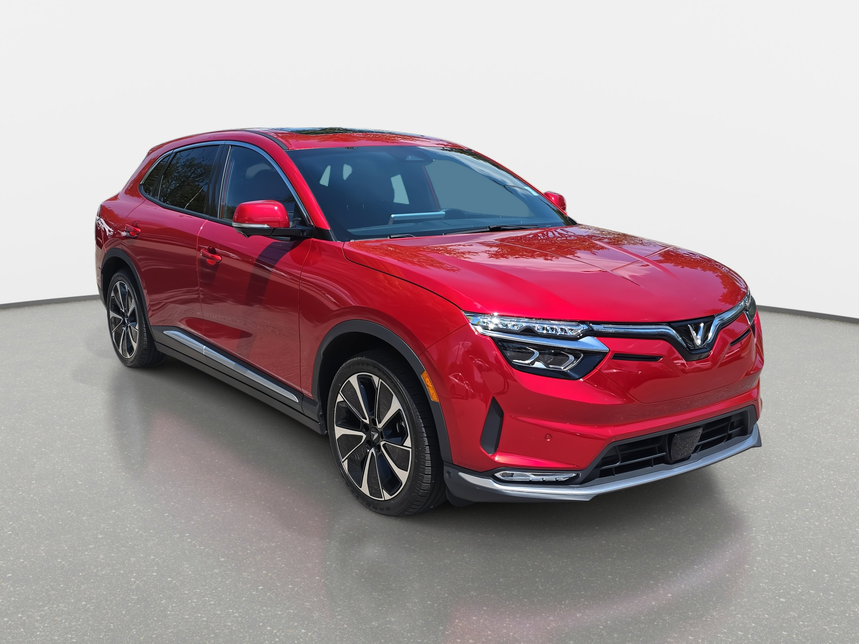 New 2025 VinFast VF 8 Plus image 3