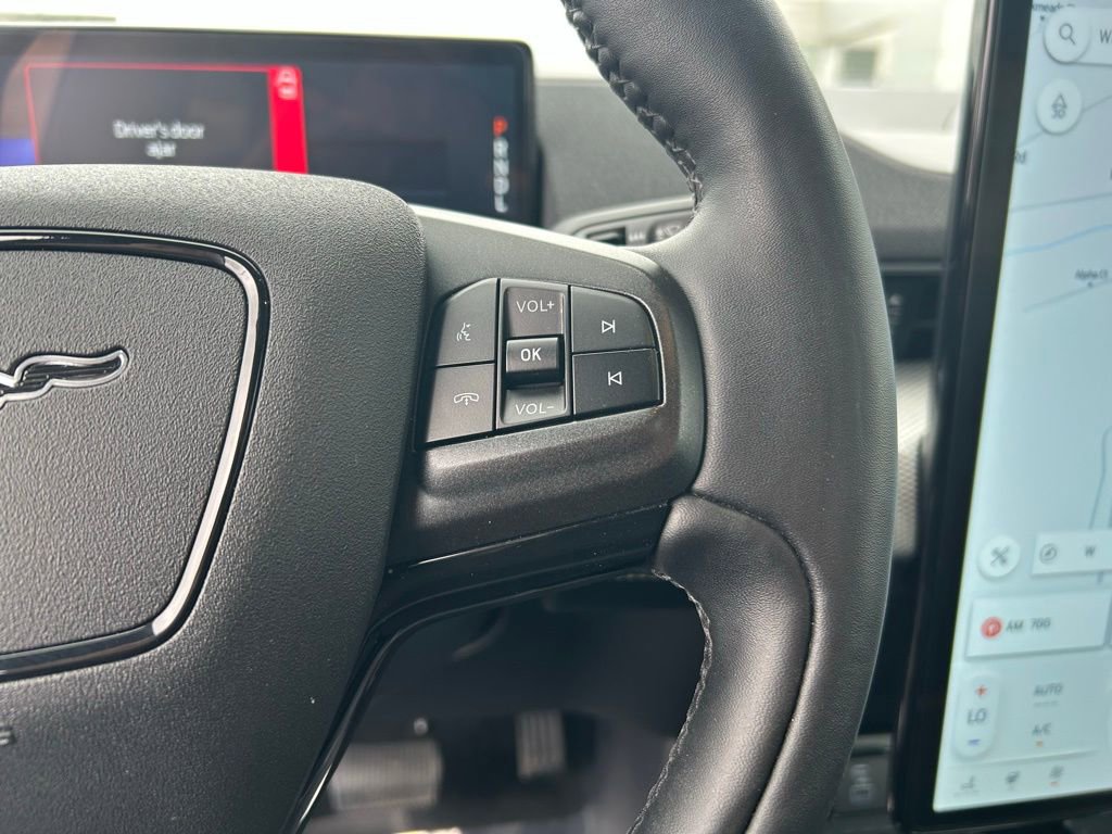 Certified 2022 Ford Mustang Mach-E Select w/ Comfort/Technology Package AWD/4WD image 25