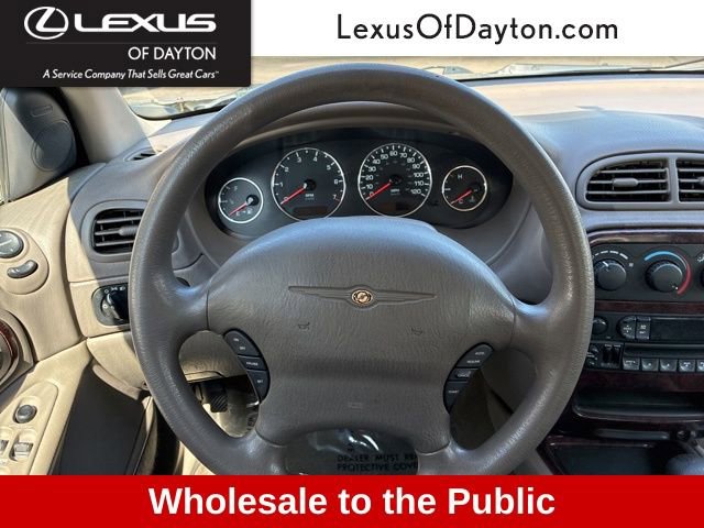 Used 2003 Chrysler Concorde LX image 13
