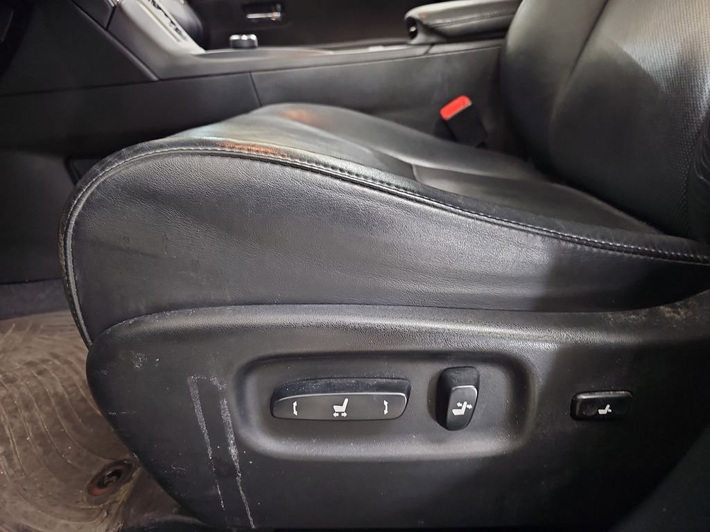 Used 2013 Lexus RX 350 AWD w/ Premium Pkg image 32