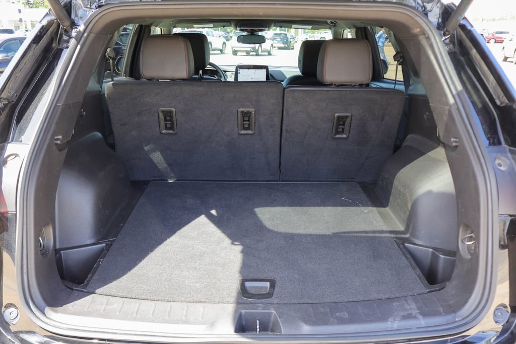 Used 2025 Chevrolet Blazer RS FWD image 25