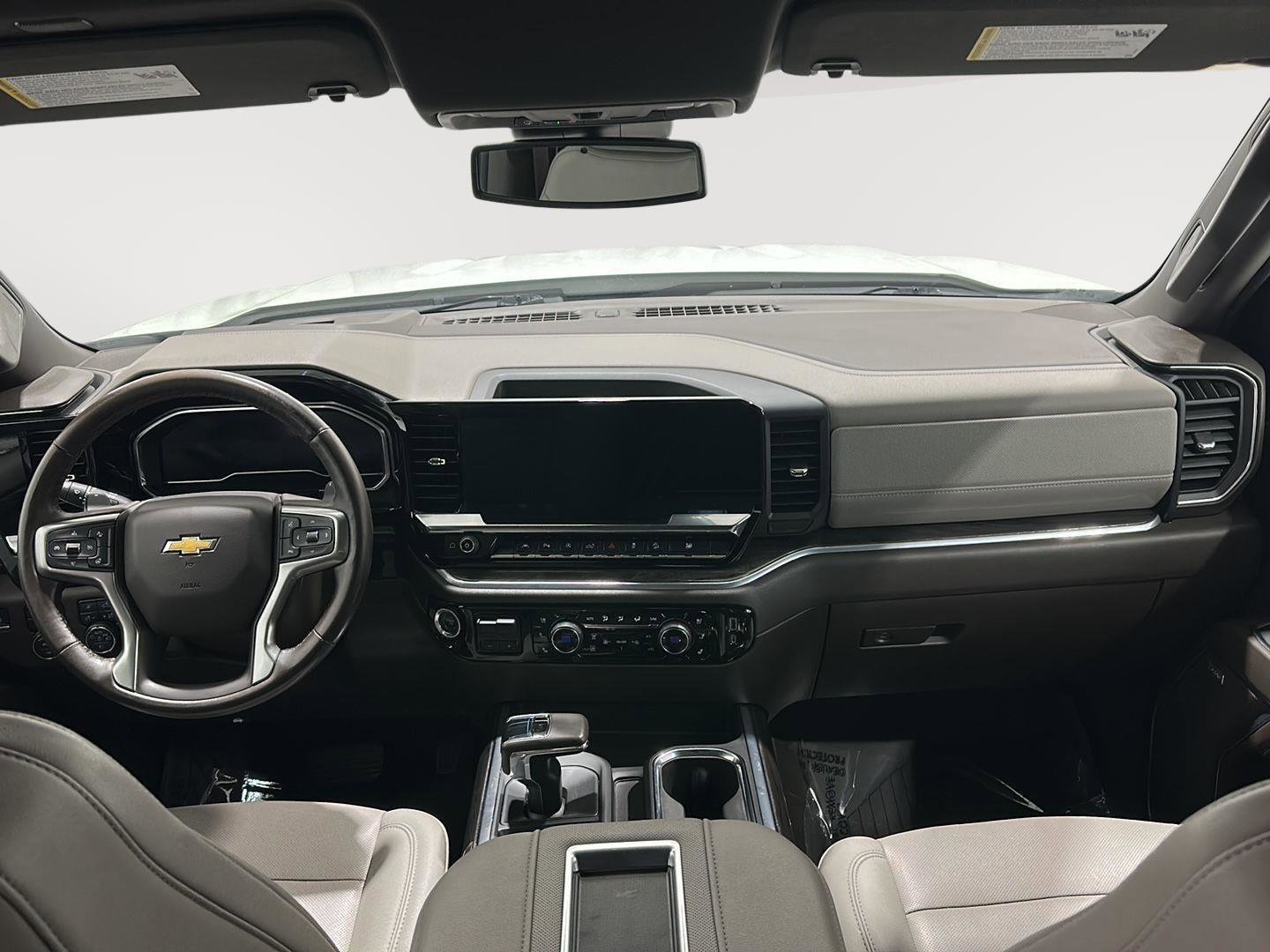 Used 2022 Chevrolet Silverado 1500 LTZ image 19