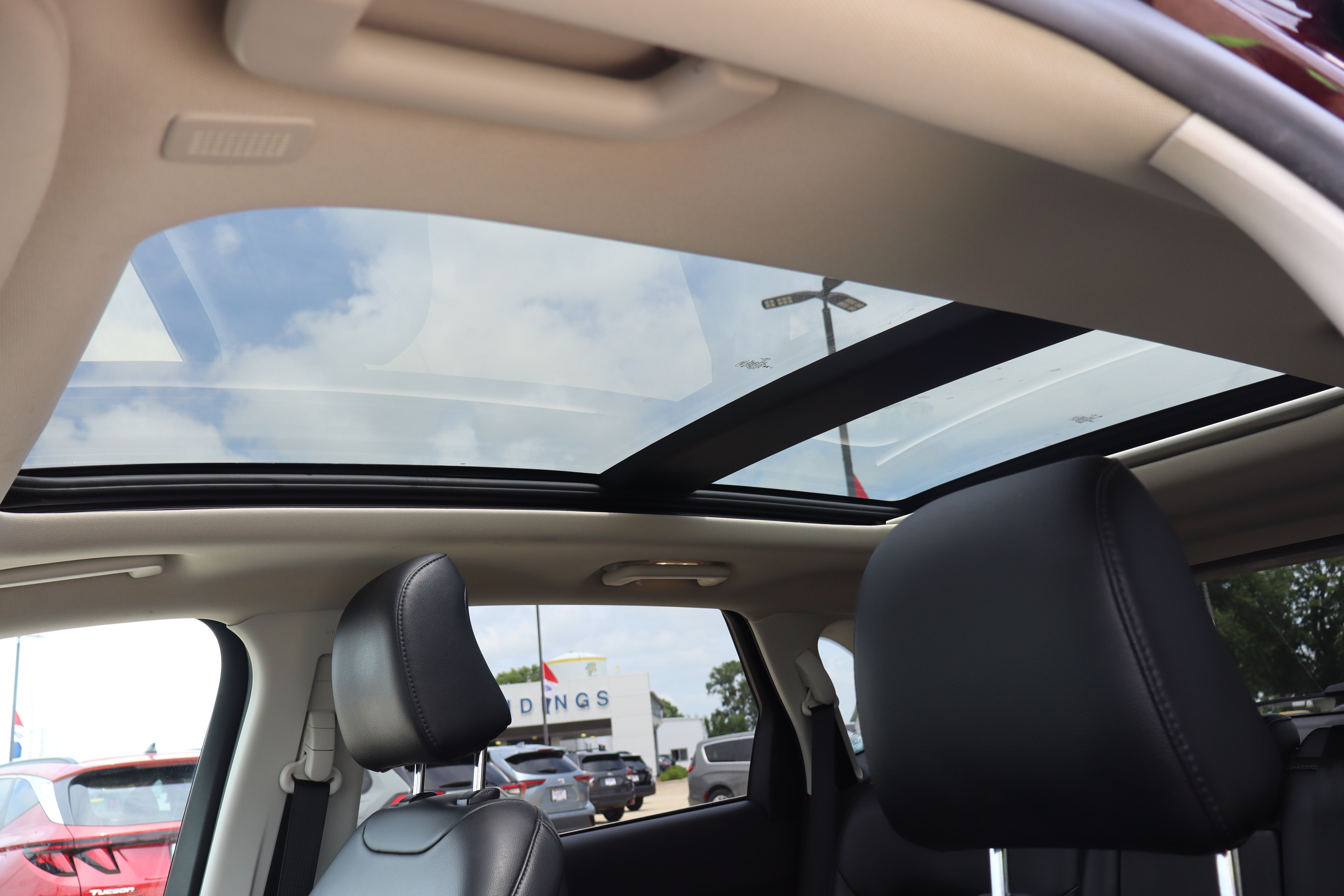 Used 2024 Ford Edge SEL w/ Convenience Package AWD/4WD image 23