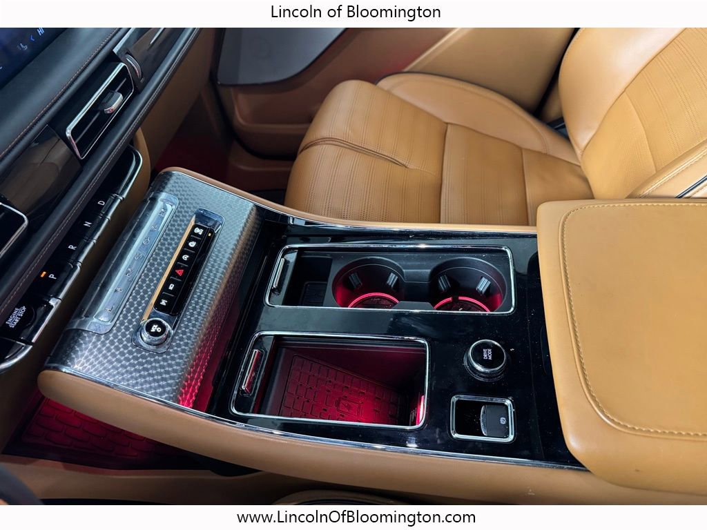 Certified 2025 Lincoln Aviator Black Label w/ Jet Appearance Package image 34