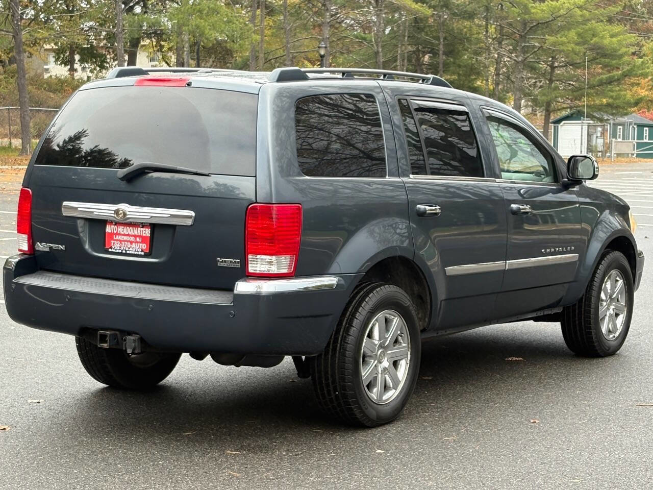 Used 2008 Chrysler Aspen Limited image 6