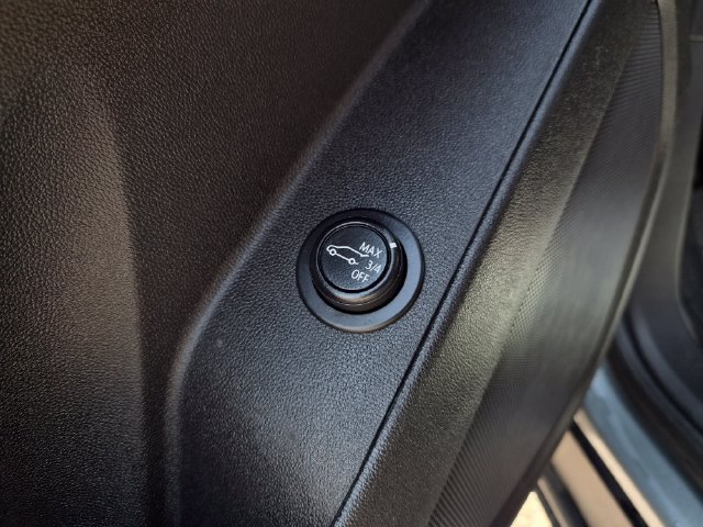 Used 2024 Chevrolet Equinox LT w/ LPO, Floor Liner Package FWD image 15