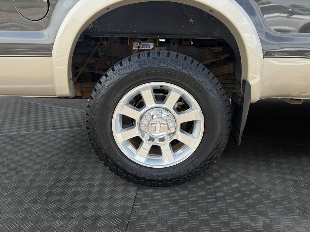 Used 2008 Ford F350 Lariat AWD/4WD image 14