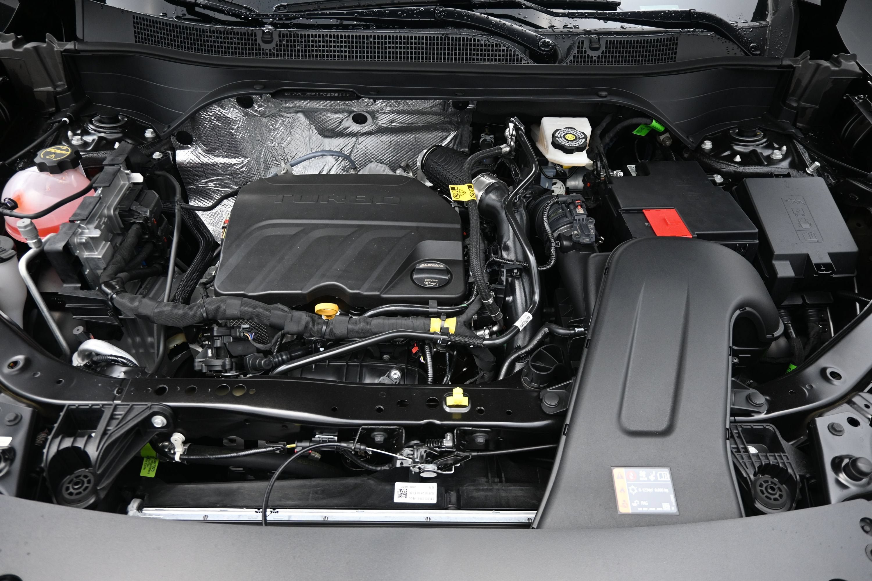 New 2026 Chevrolet Trax RS w/ Sunroof Package FWD image 33