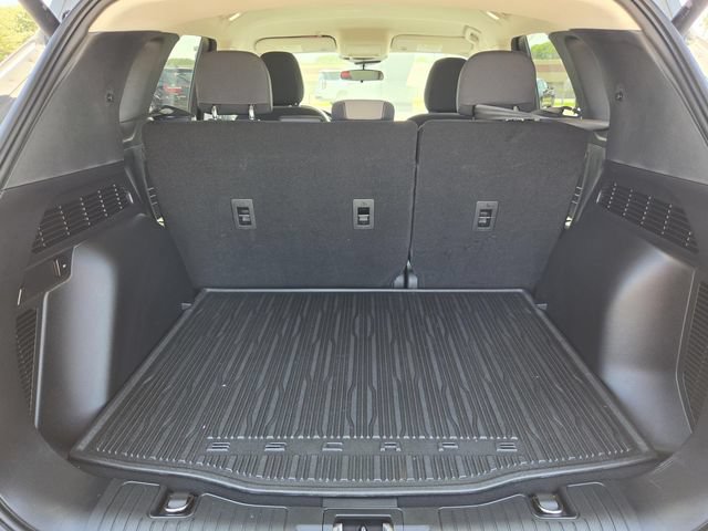 Used 2022 Ford Escape SE w/ Convenience Package FWD image 16