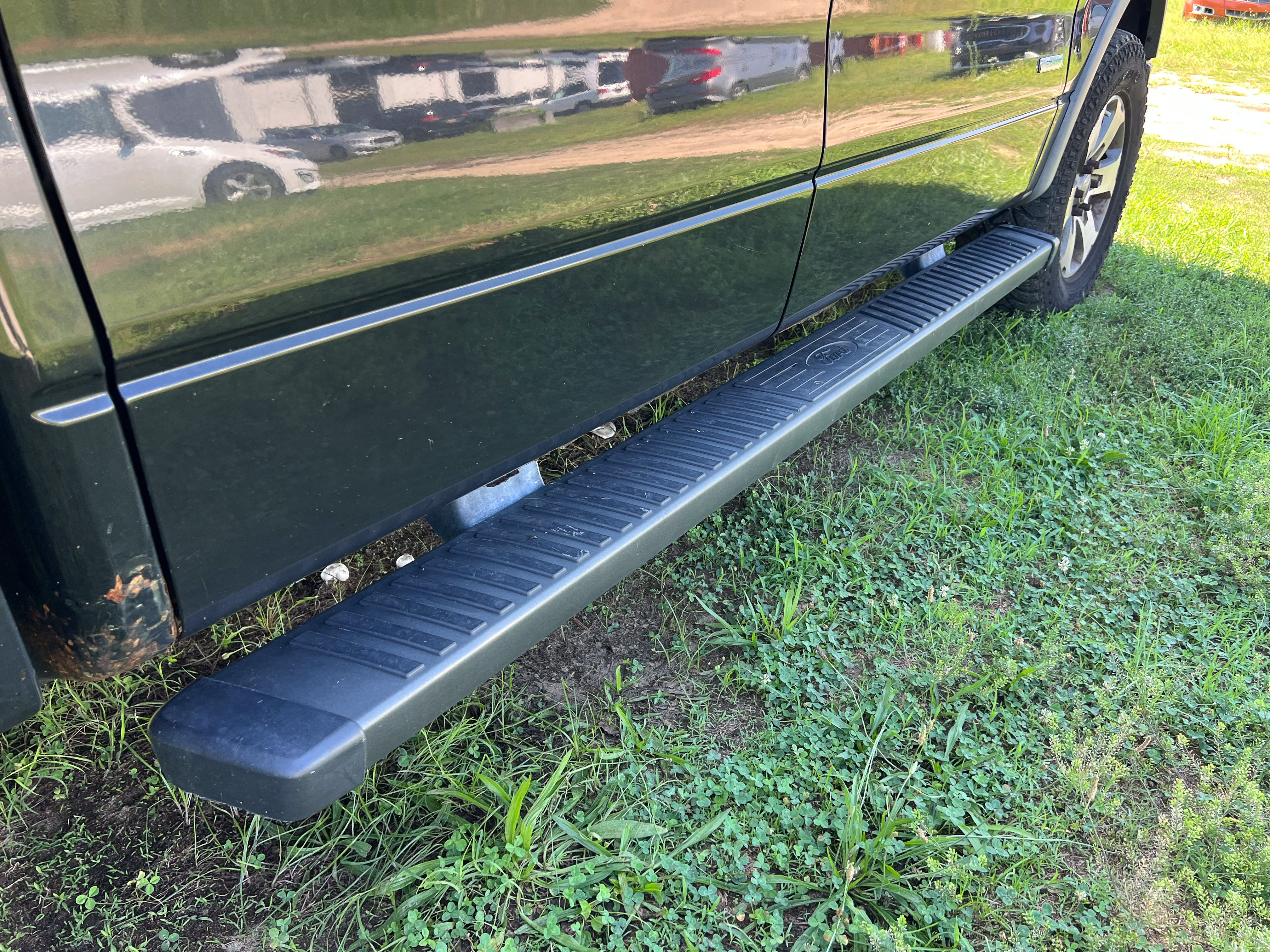 Used 2014 Ford F150 FX4 w/ Equipment Group 401A Mid AWD/4WD image 7