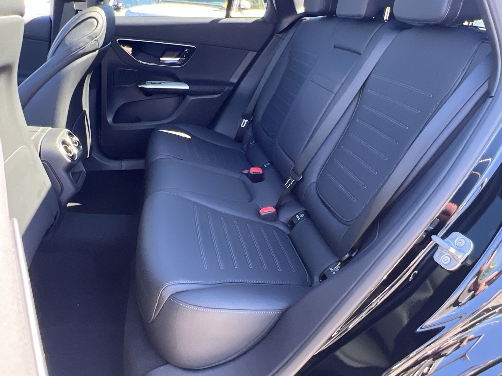 New 2026 Mercedes-Benz GLC 300 4MATIC image 30
