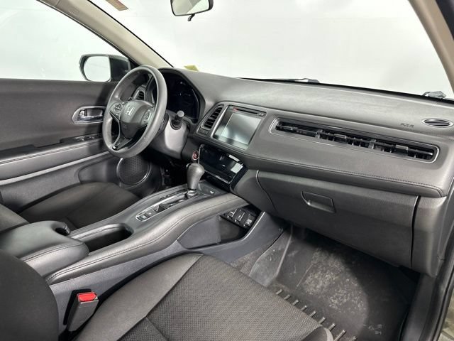 Used 2018 Honda HR-V EX image 25