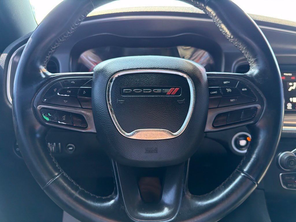 Used 2020 Dodge Charger SXT w/ Blacktop Package RWD image 26