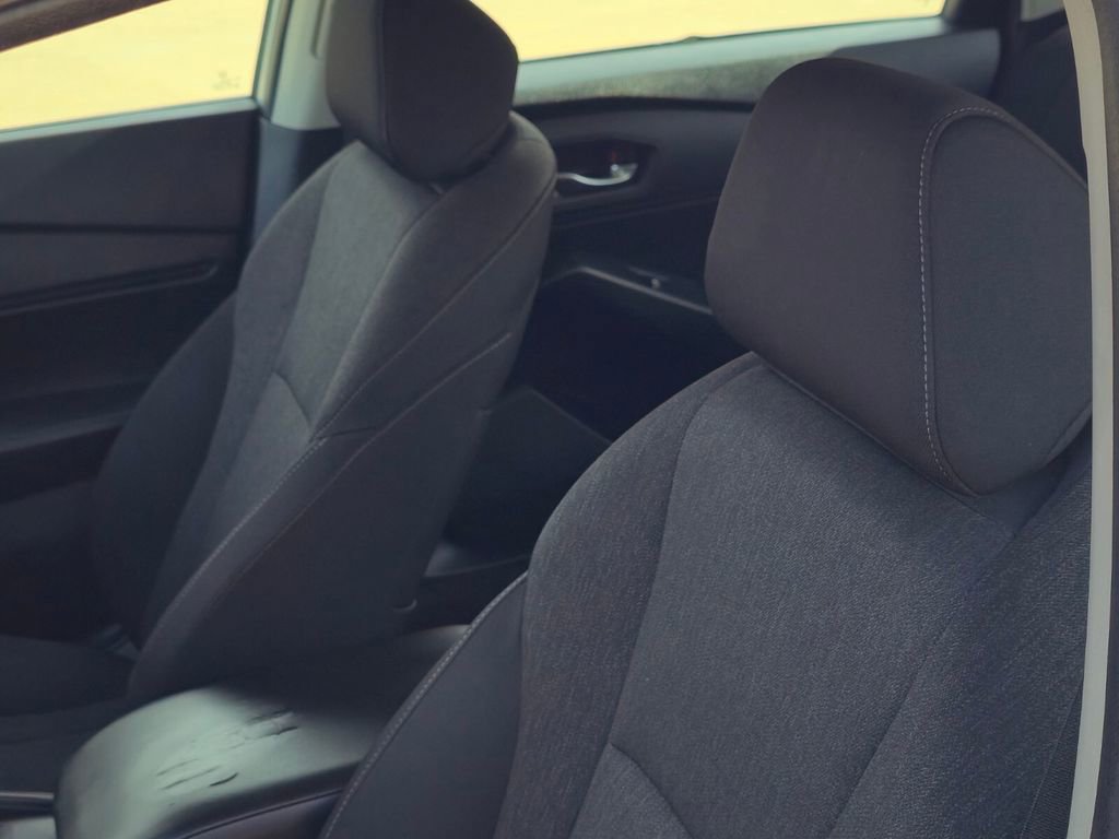 Used 2023 Honda Accord EX image 25