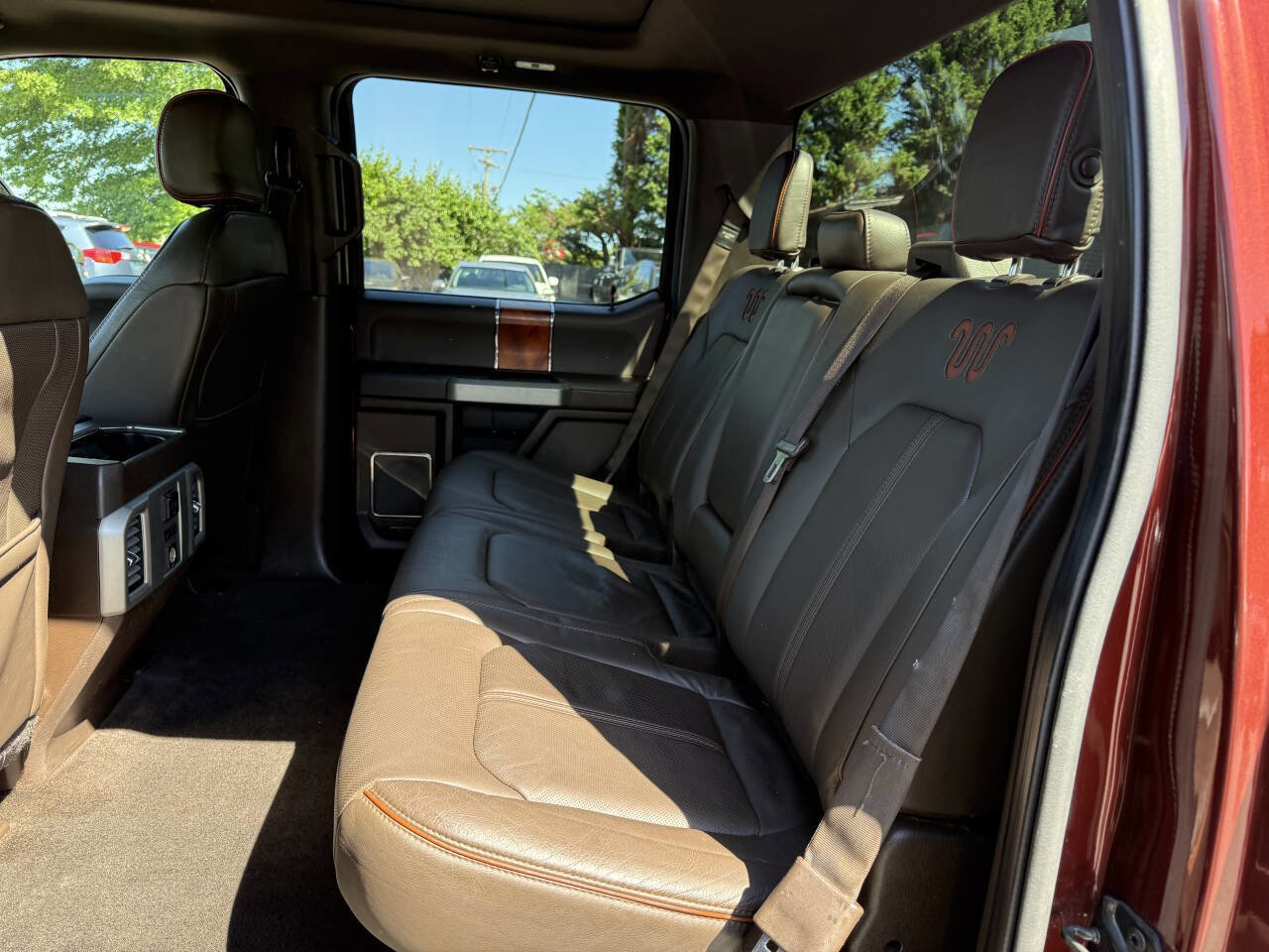 Used 2016 Ford F150 King Ranch w/ Equipment Group 601A Luxury AWD/4WD image 11