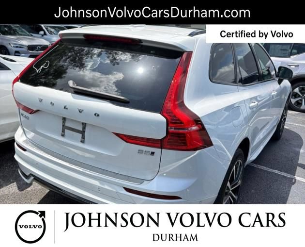 Used 2024 Volvo XC60 B5 Ultimate w/ Protection Package Premier AWD/4WD image 3