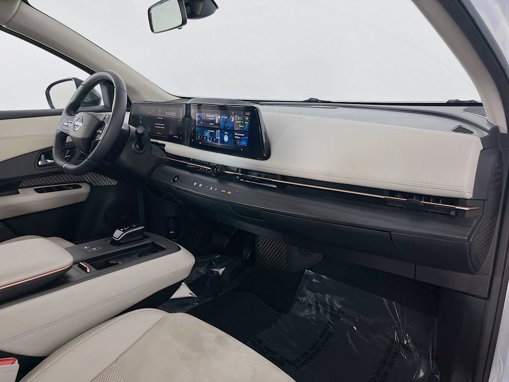 Used 2023 Nissan Ariya AWD image 36