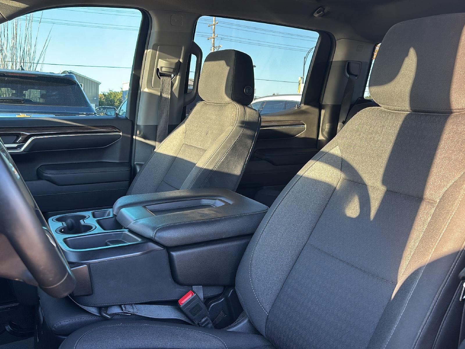 Used 2023 Chevrolet Silverado 1500 LT AWD/4WD image 13