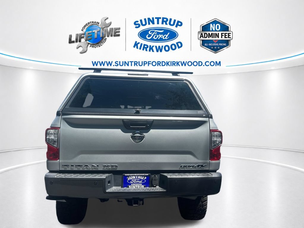 Used 2019 Nissan Titan PRO-4X w/ Pro-4x Utility Package AWD/4WD image 4