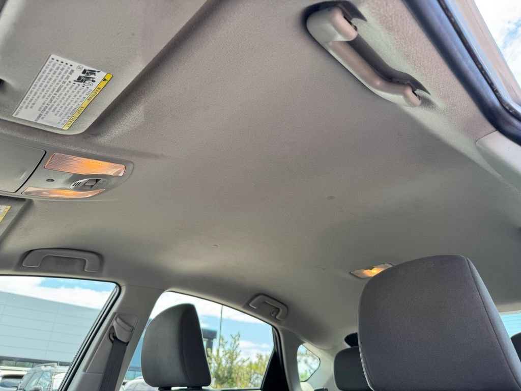 Used 2015 Toyota Prius Two FWD image 18