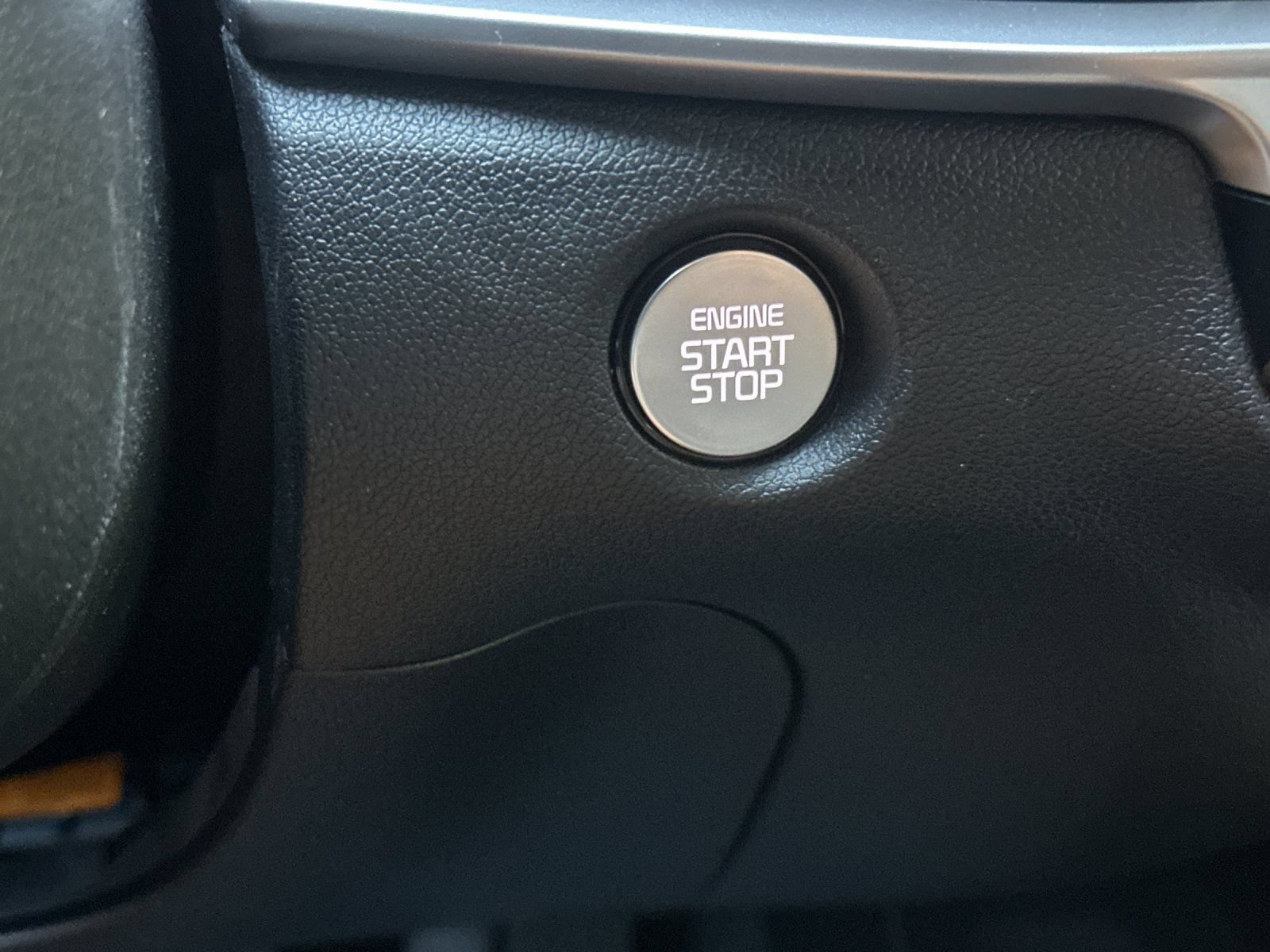 New 2026 Kia Sorento LX FWD image 23