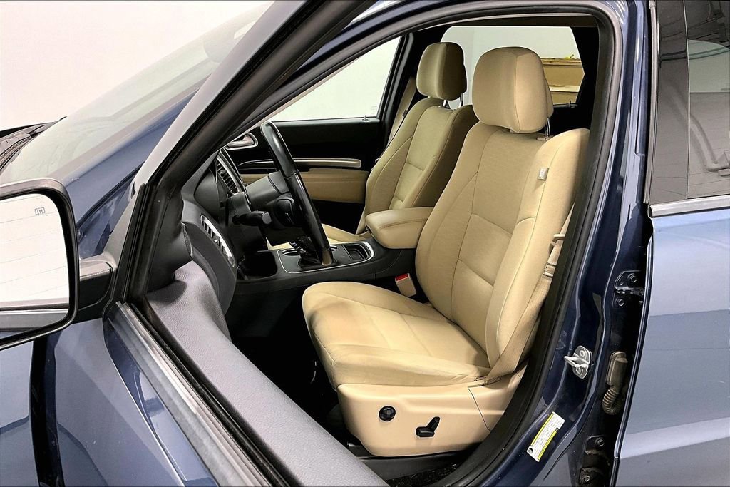 Used 2019 Dodge Durango SXT image 32
