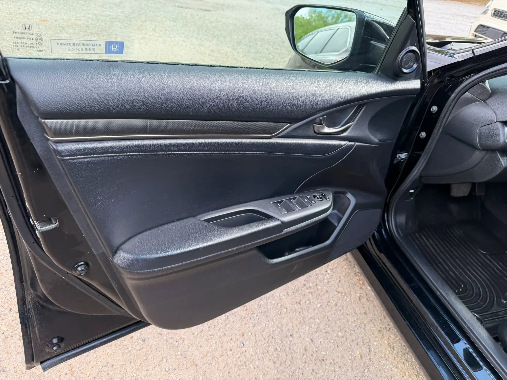 Used 2017 Honda Civic EX-L image 14