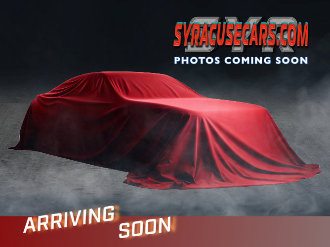 Used 2024 Chevrolet Trax LT w/ LT Convenience Package FWD image 1
