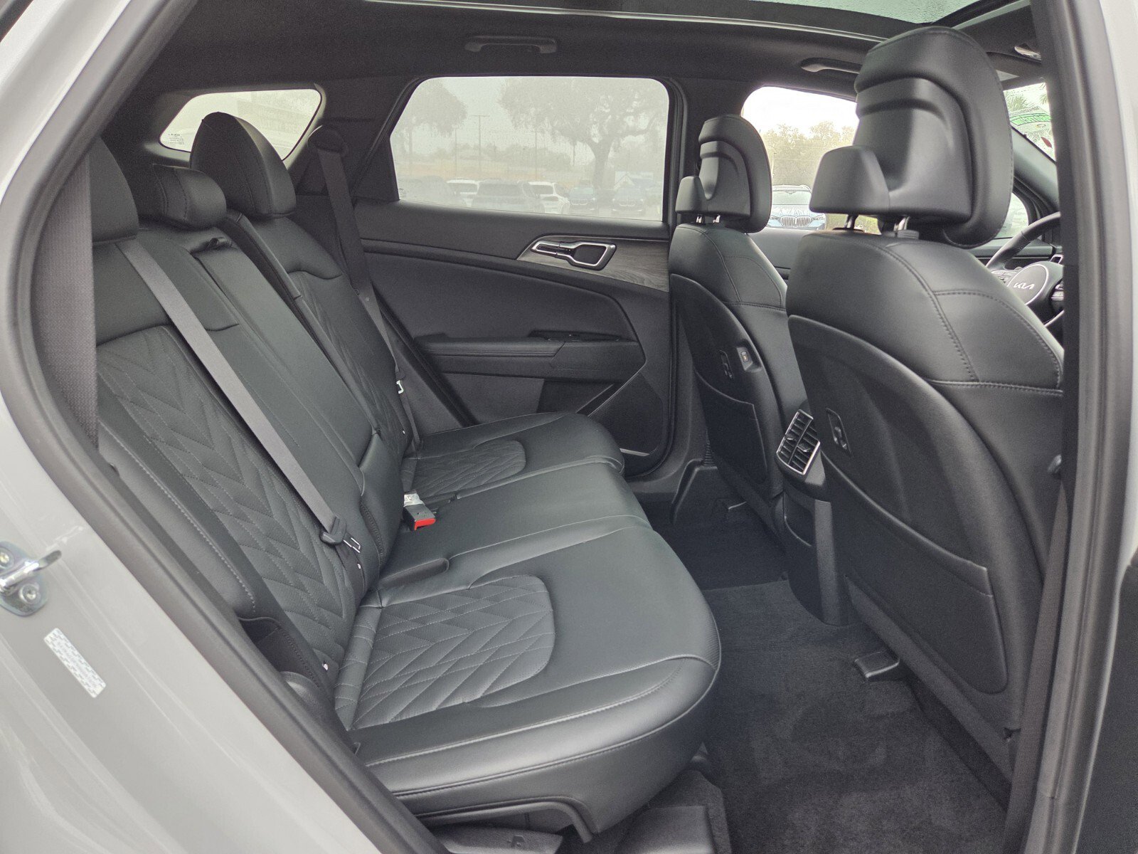 Used 2025 Kia Sportage X-Line w/ Premium Package image 16