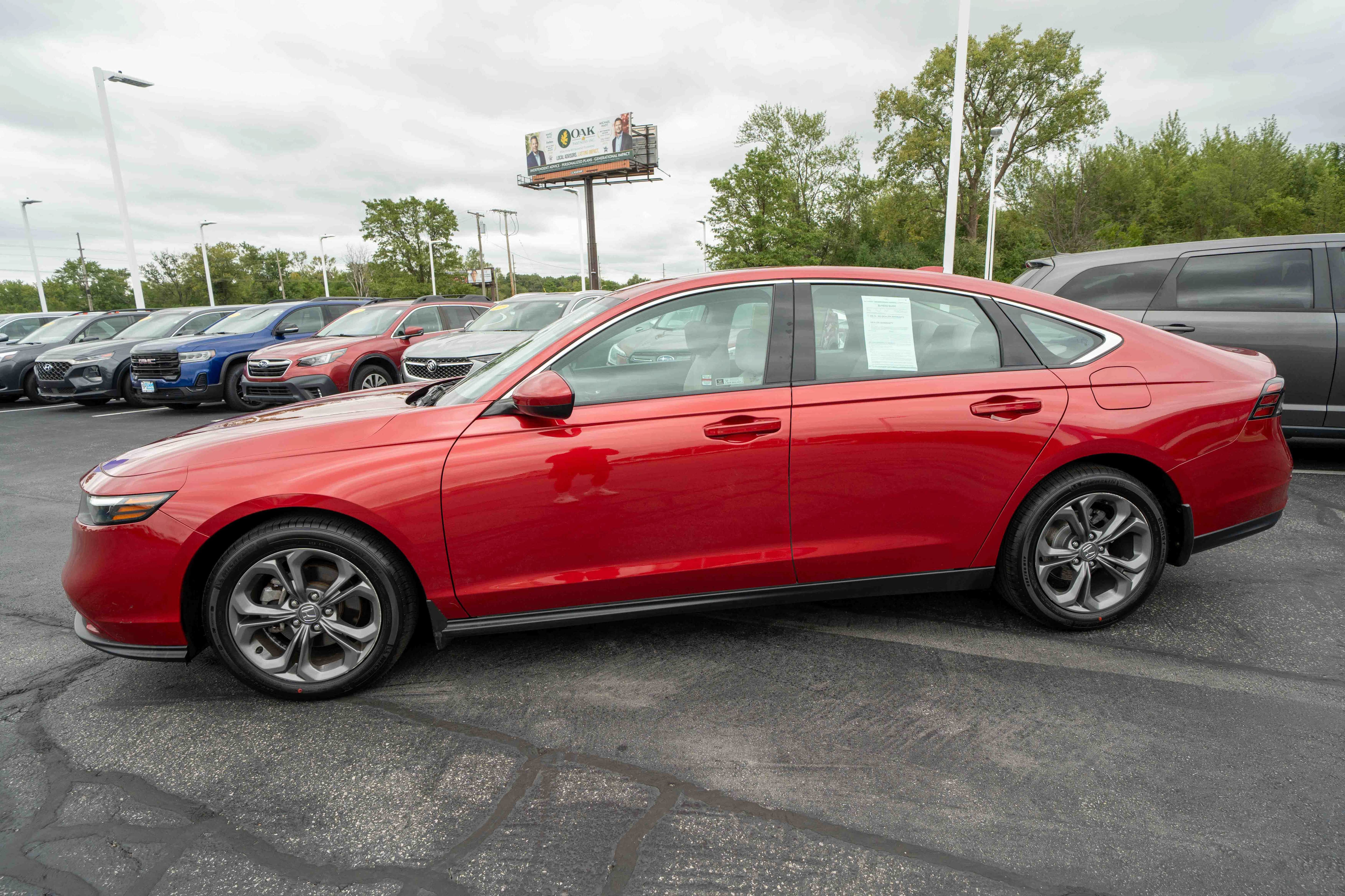 Used 2024 Honda Accord EX image 3