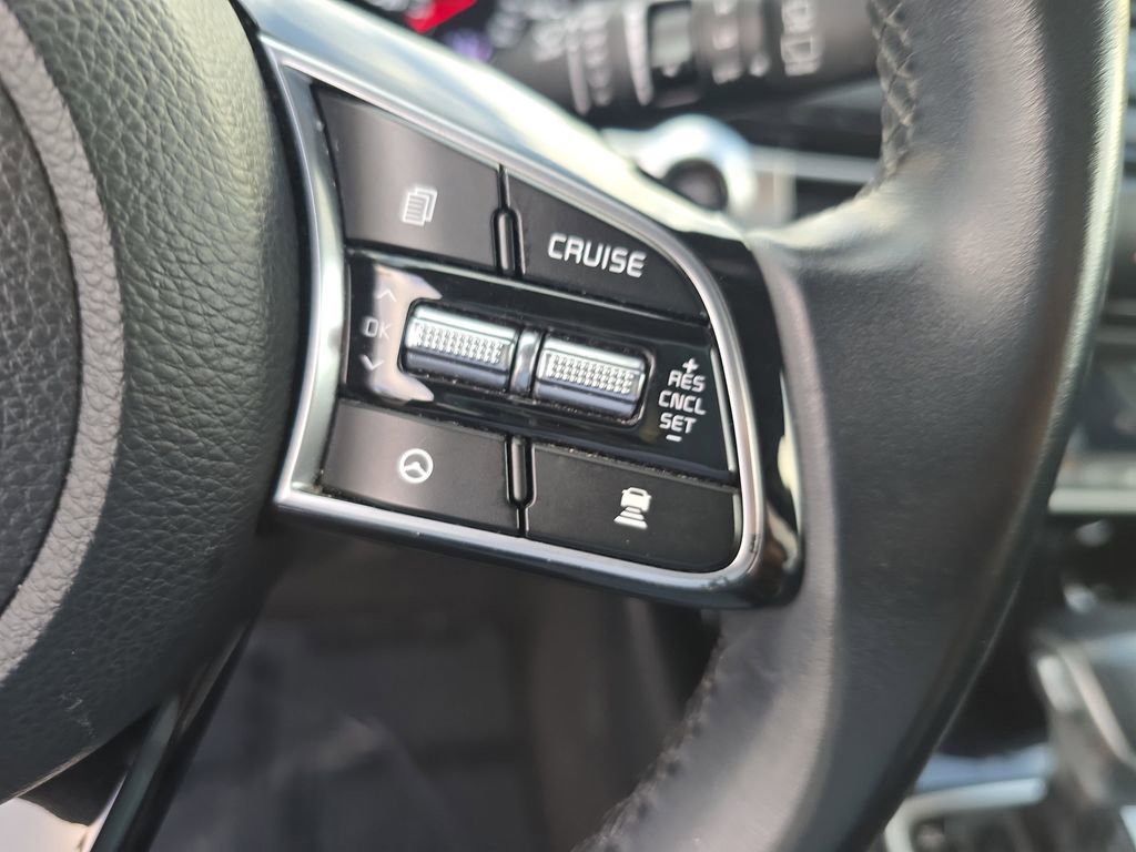 Used 2021 Kia Seltos SX w/ SX Sunroof Package image 23