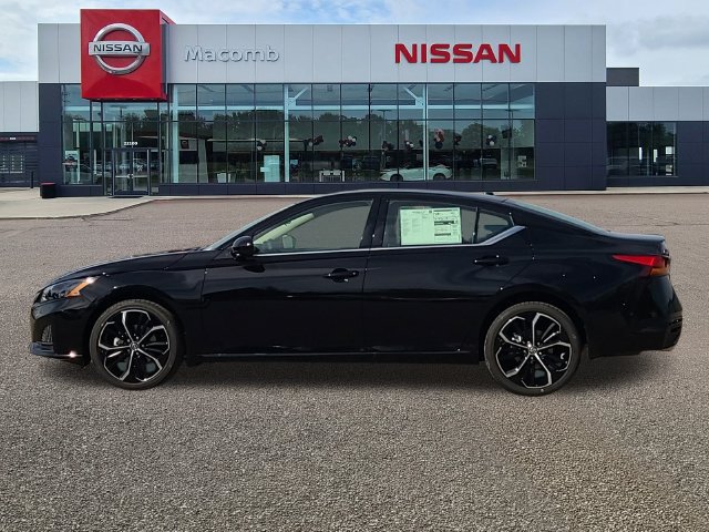New 2026 Nissan Altima 2.5 SR AWD/4WD image 4