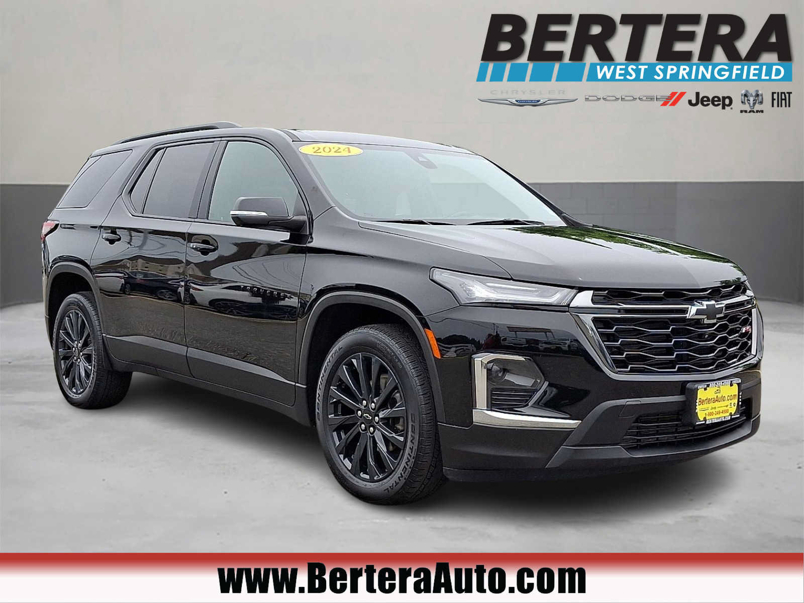 Used 2024 Chevrolet Traverse RS