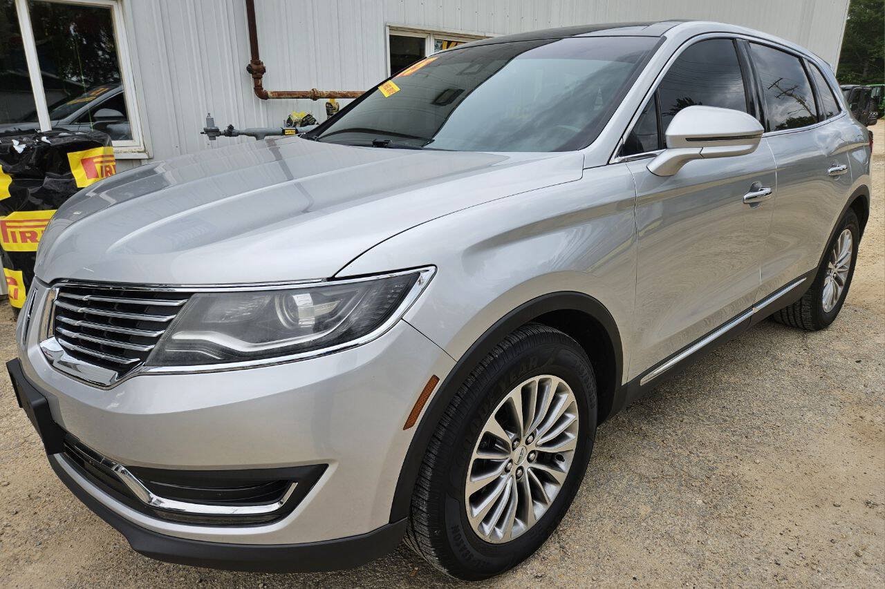 Used 2016 Lincoln MKX Select AWD/4WD image 11
