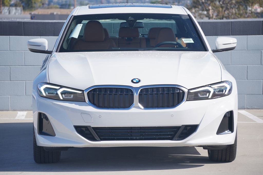 New 2026 BMW 330i Sedan w/ Convenience Package image 2