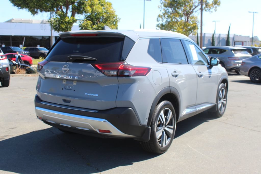 Used 2023 Nissan Rogue Platinum w/ Platinum Premium Package FWD image 7
