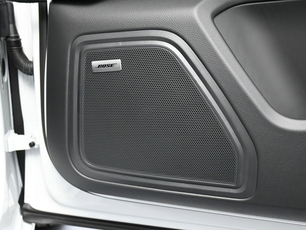 New 2026 Porsche Macan GTS AWD/4WD image 30