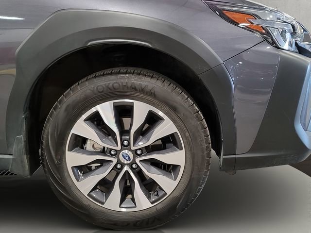 Used 2025 Subaru Outback Limited AWD/4WD image 24