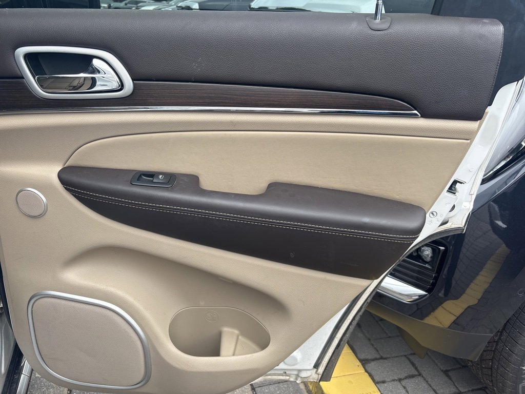 Used 2020 Jeep Grand Cherokee Summit image 35