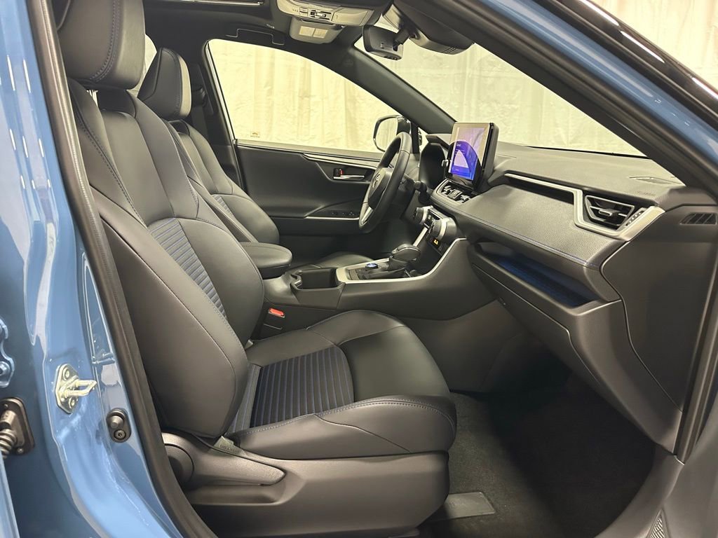 Used 2025 Toyota RAV4 XSE w/ Weather Package image 63