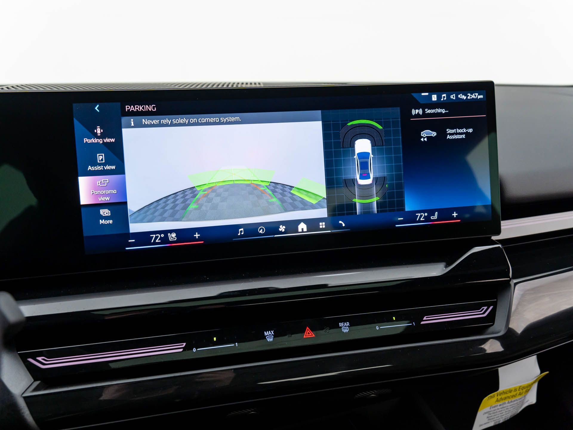 Certified 2024 BMW 530i xDrive w/ Convenience Package image 21