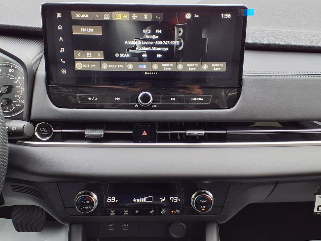 New 2025 Mitsubishi Outlander ES image 17