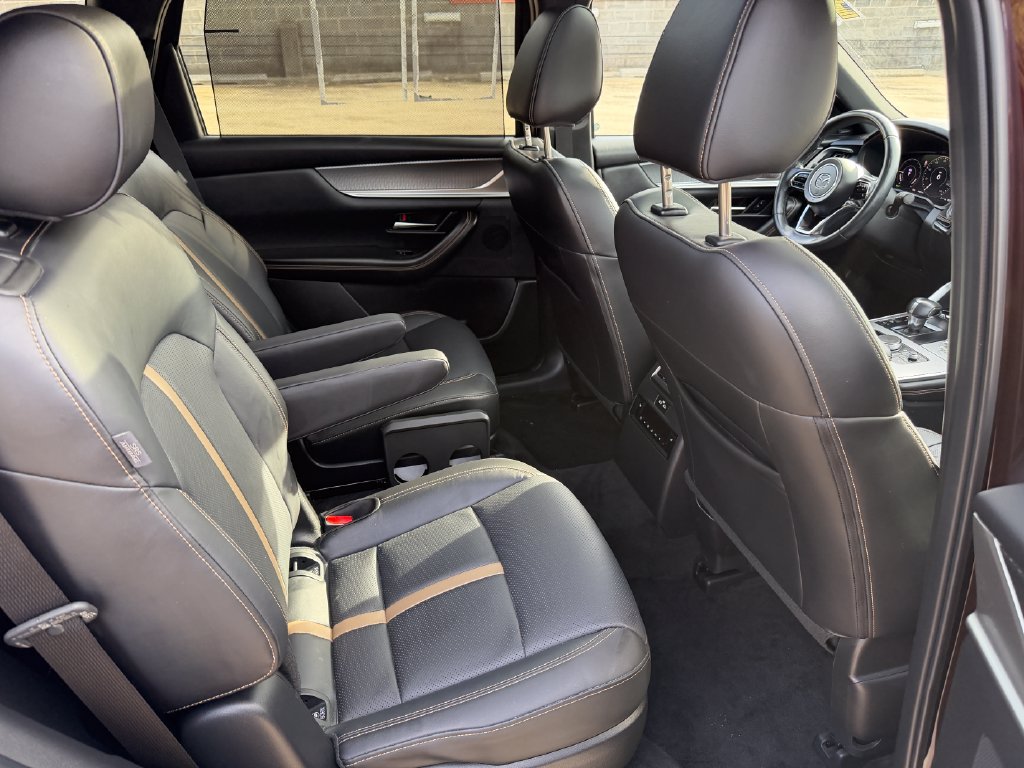 Used 2024 MAZDA CX-90 Plug-In Hybrid w/ Premium Plus AWD/4WD image 25