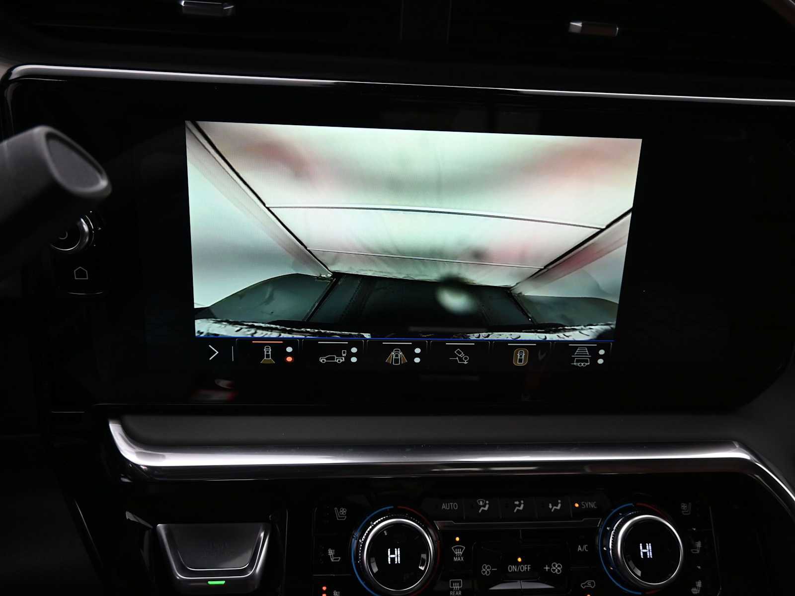 New 2026 GMC Sierra 2500 Denali Ultimate image 9