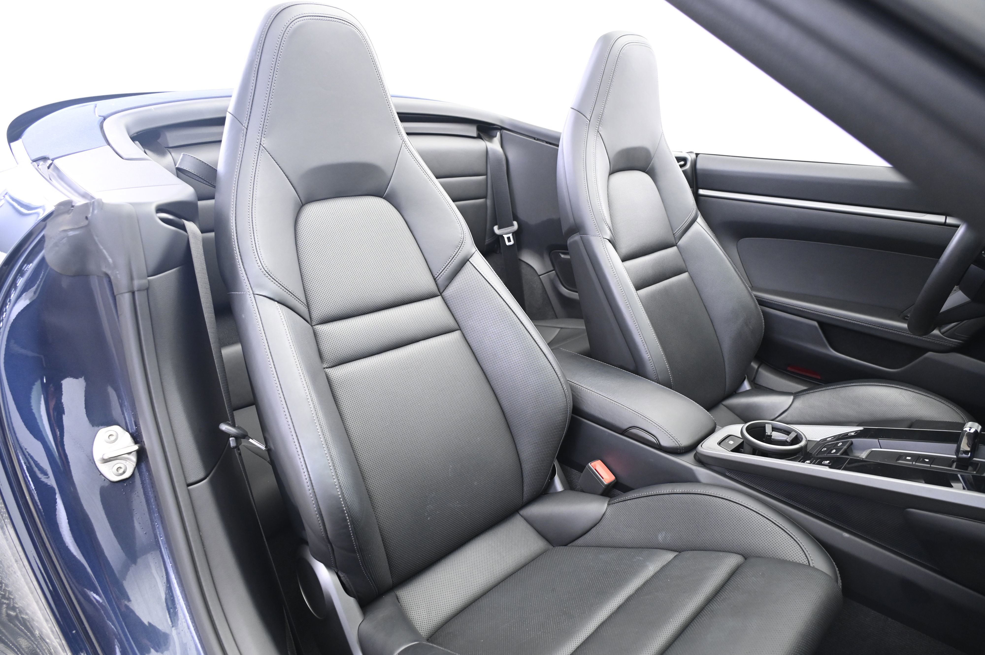 Used 2020 Porsche 911 Carrera S image 23