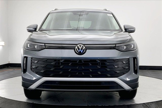 New 2026 Volkswagen Tiguan S image 3