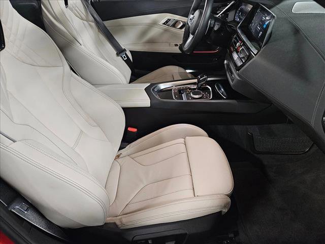 Used 2023 BMW Z4 sDrive30i w/ Premium Package image 18