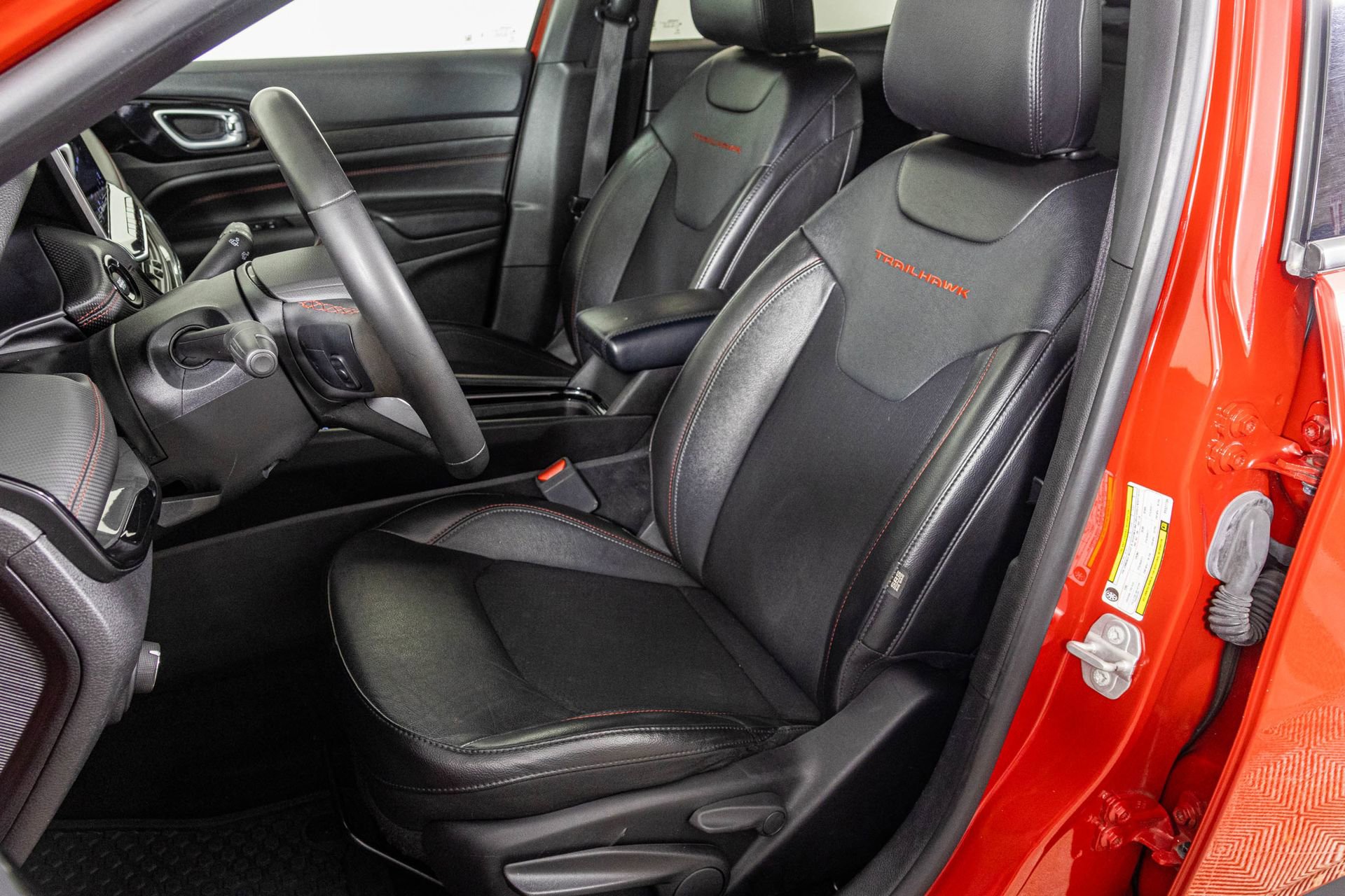 Used 2023 Jeep Compass Trailhawk image 19