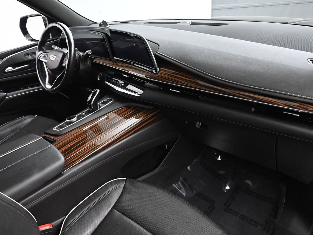 Used 2023 Cadillac Escalade ESV Premium Luxury image 21