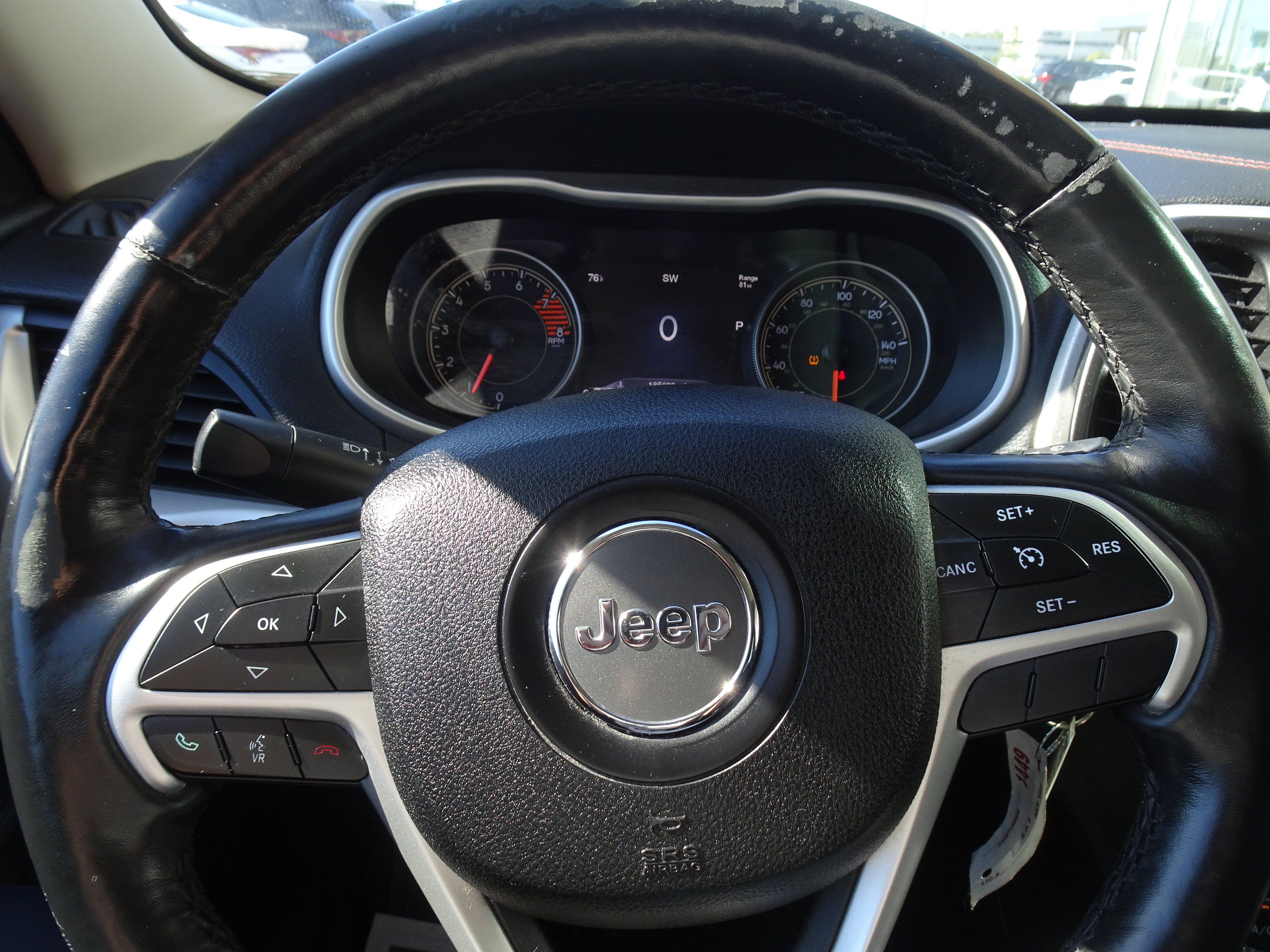 Used 2016 Jeep Cherokee Trailhawk w/ Cold Weather Group AWD/4WD image 20
